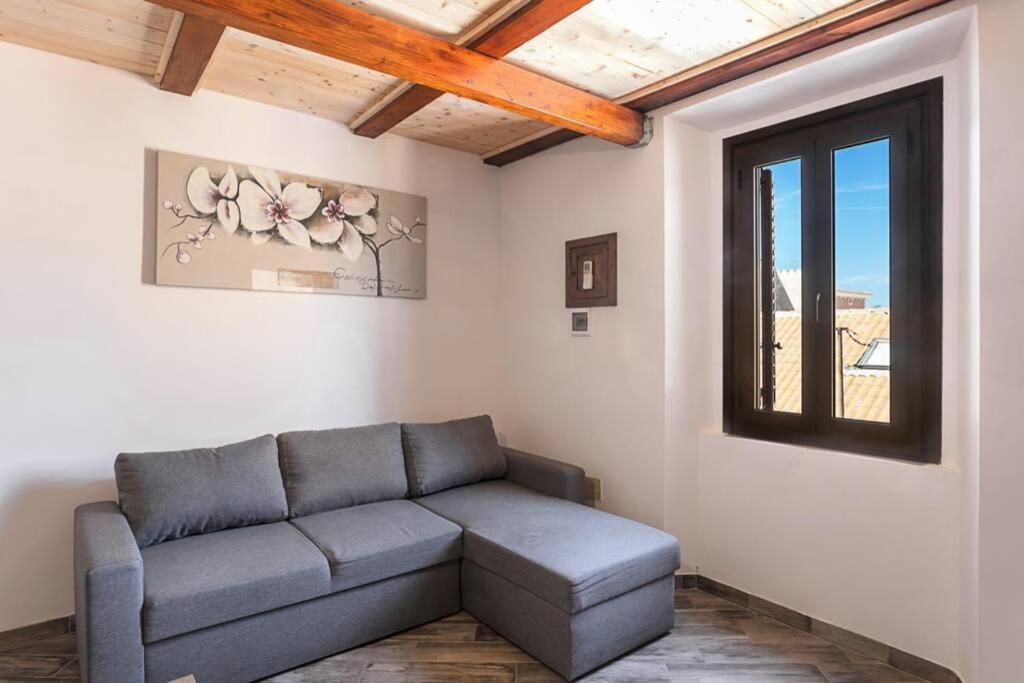 Roman Ruins - Elegant Apartment Ольбия Экстерьер фото